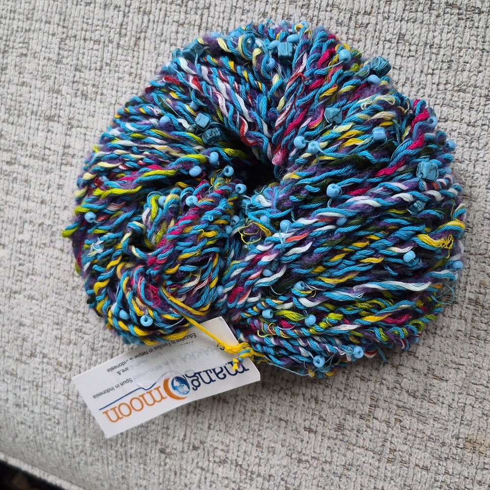 Mango Moon Chaka Beaded Yarn 9207 Purple/Turquoise